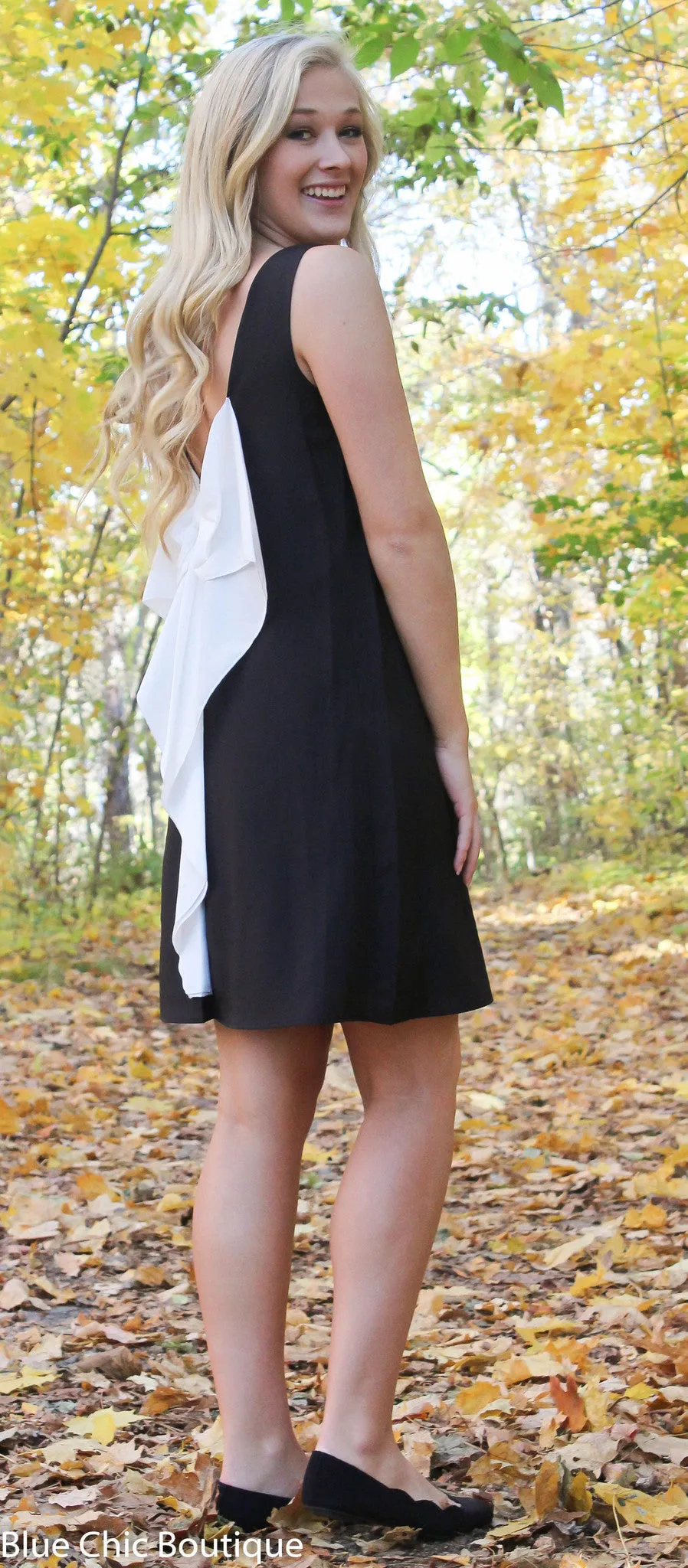 Black and White Bow Back Tunic Dress