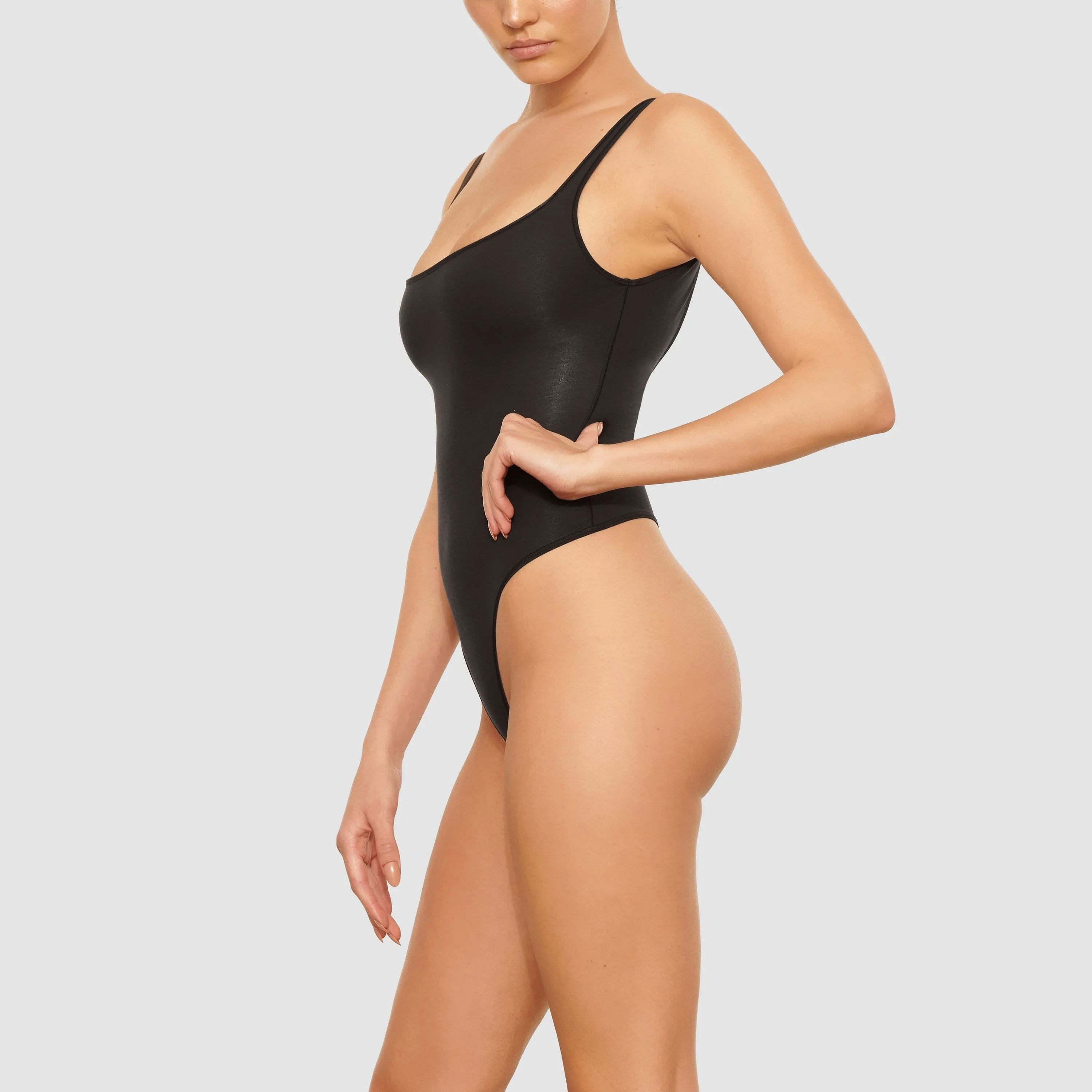 BODY BASICS SQUARE NECK BODYSUIT | ONYX