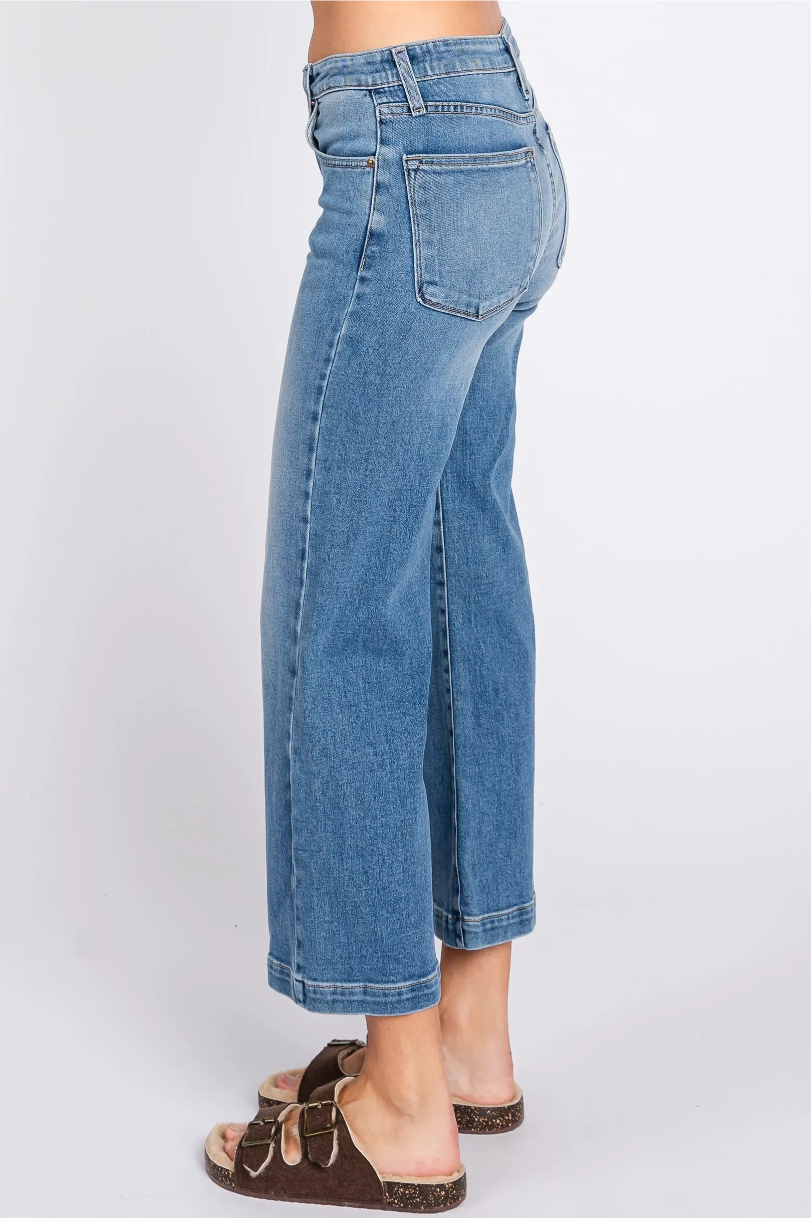 Promenade Medium Wash Wide Leg Jean